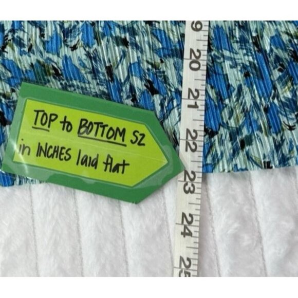 Halogen Pleated Side Tie Wrap Top Womens XL Blue Floral Lightweight - Picture 3 of 8